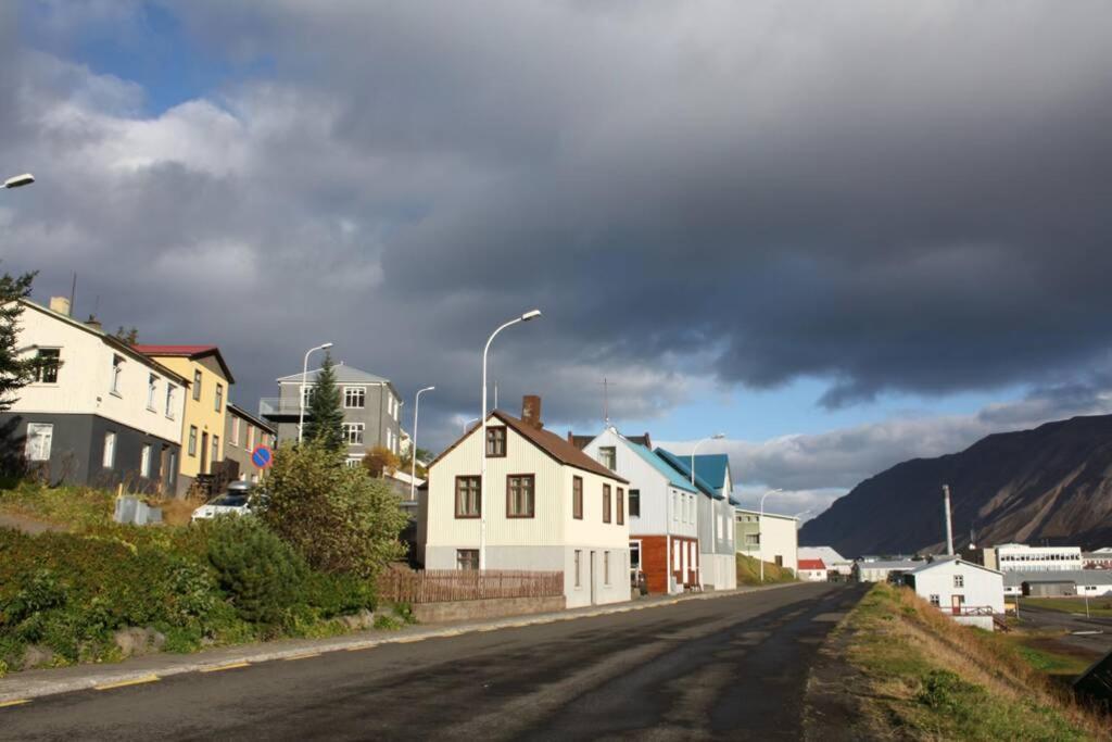 House With A Warm Soul In North Iceland Siglufjordur Zewnętrze zdjęcie