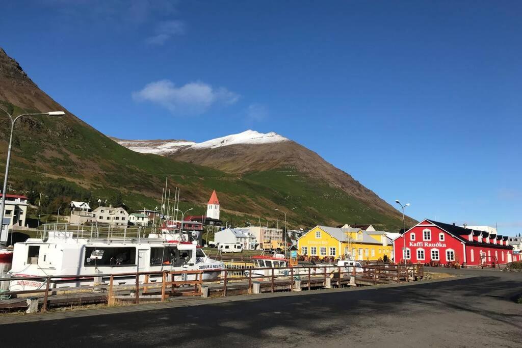 House With A Warm Soul In North Iceland Siglufjordur Zewnętrze zdjęcie