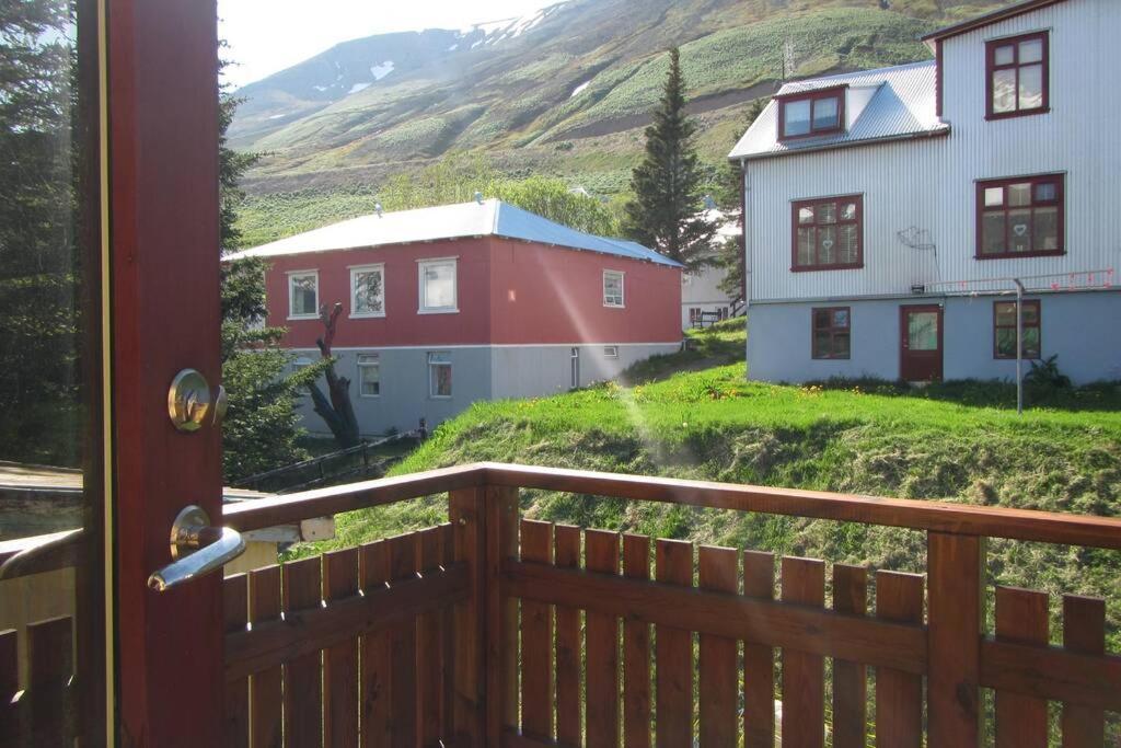 House With A Warm Soul In North Iceland Siglufjordur Zewnętrze zdjęcie